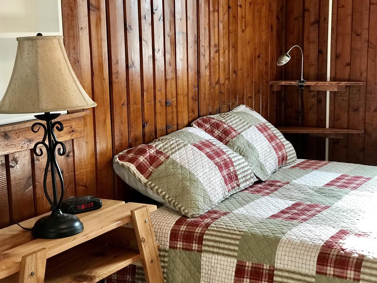 Cedar Ridge Cabins Honor Εξωτερικό φωτογραφία