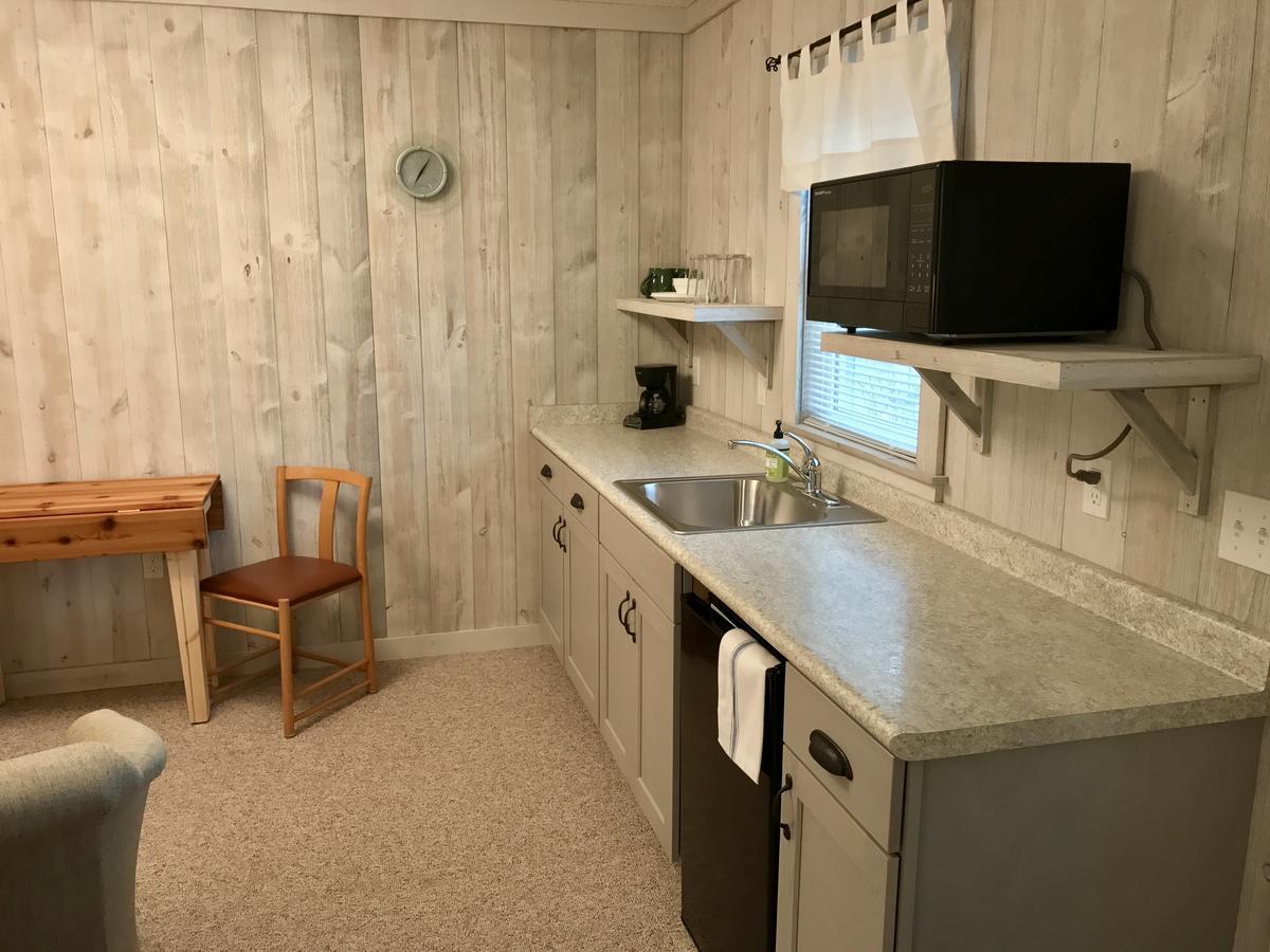 Cedar Ridge Cabins Honor Εξωτερικό φωτογραφία