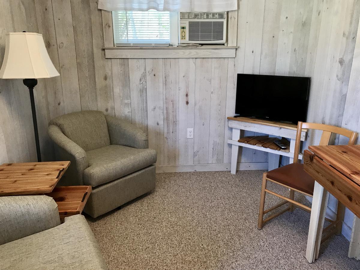 Cedar Ridge Cabins Honor Εξωτερικό φωτογραφία