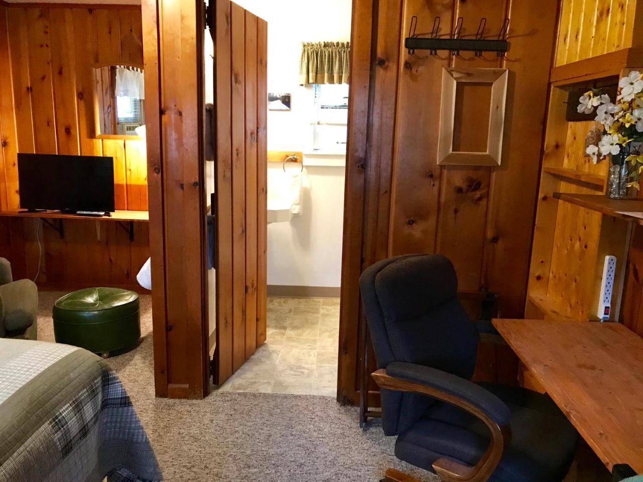 Cedar Ridge Cabins Honor Εξωτερικό φωτογραφία